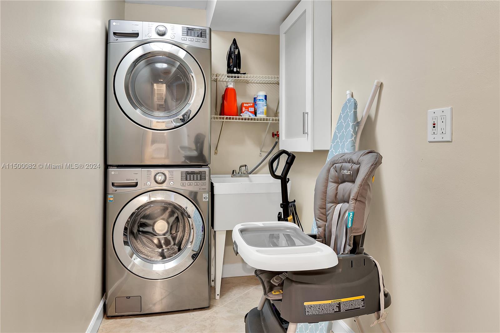IMPERIAL POINT 2 SEC - Residential