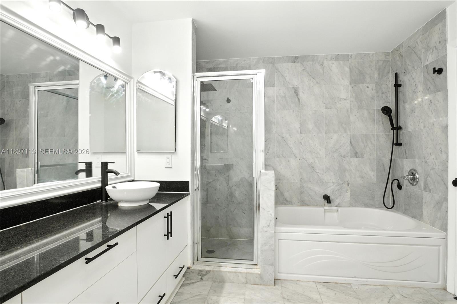 BRICKELL ON THE RIVER N T - Residential