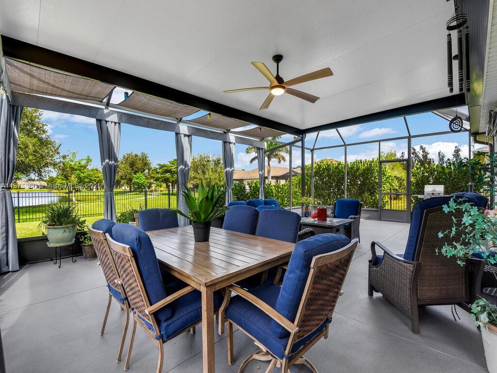 CALUSA CREEK - Residential