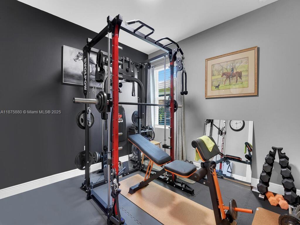 CALUSA CREEK - Residential