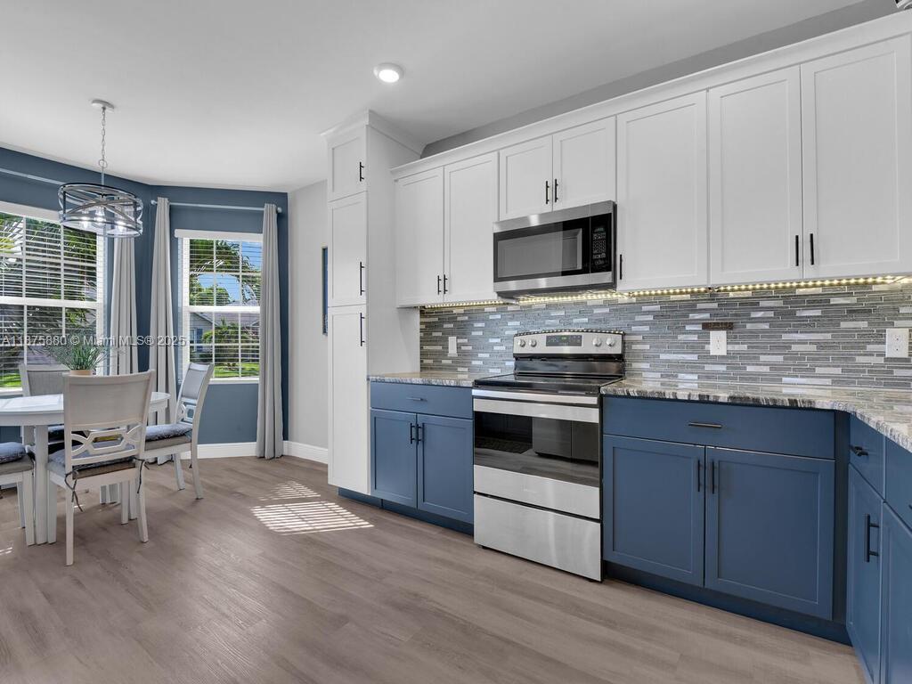 CALUSA CREEK - Residential