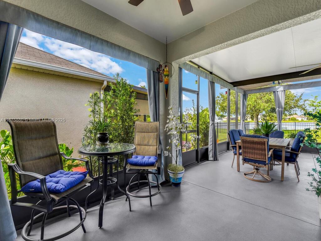 CALUSA CREEK - Residential