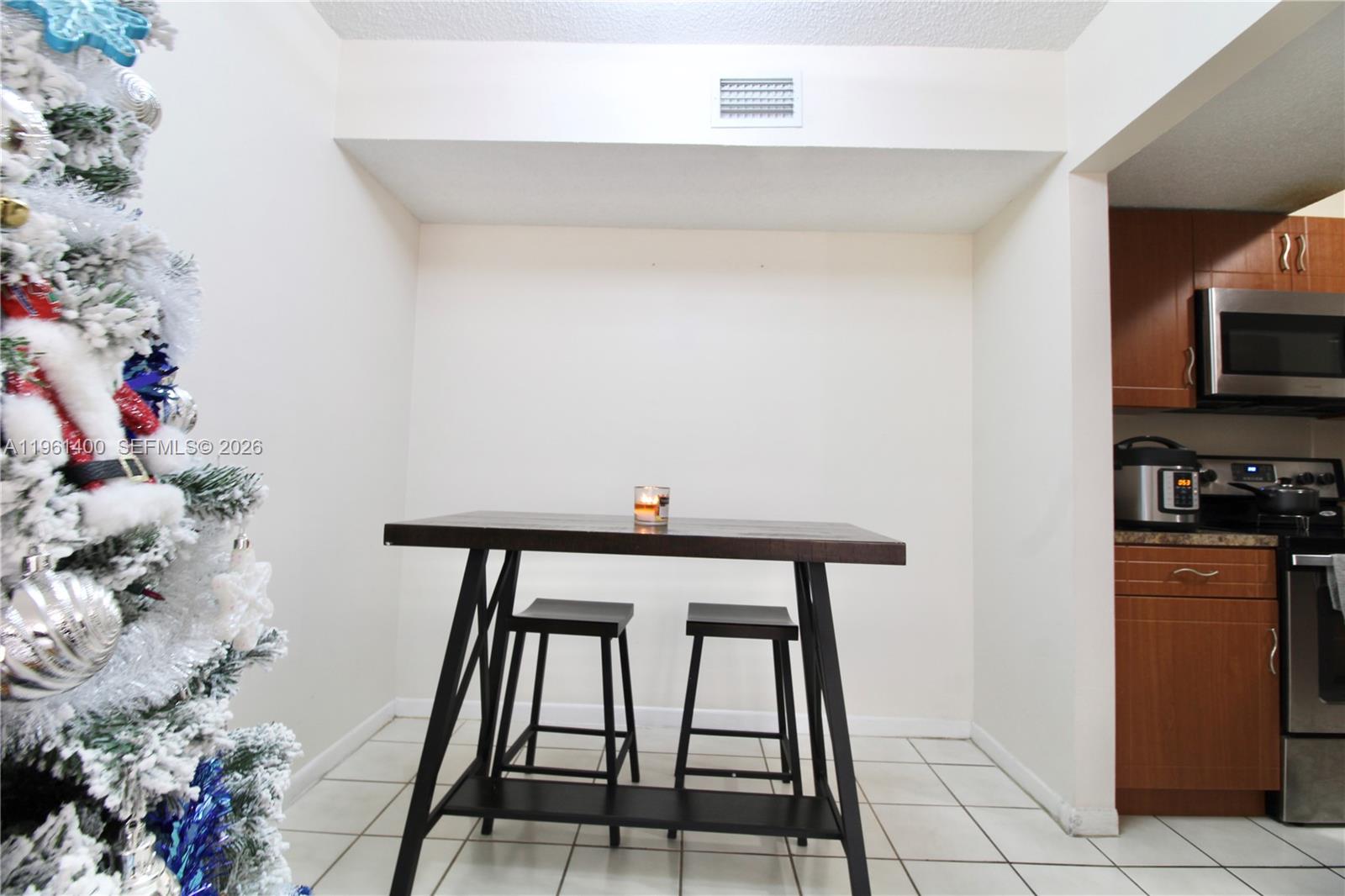 SOLEIL LAKE CONDO - Residential