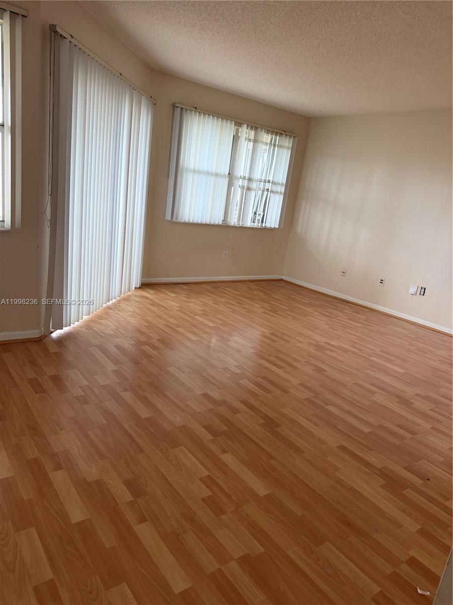 KEYS GATE CONDO NO SEVEN - Residential