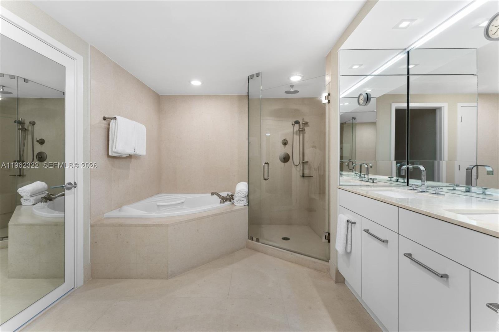 NORTH CARILLON BEACH COND - Residential