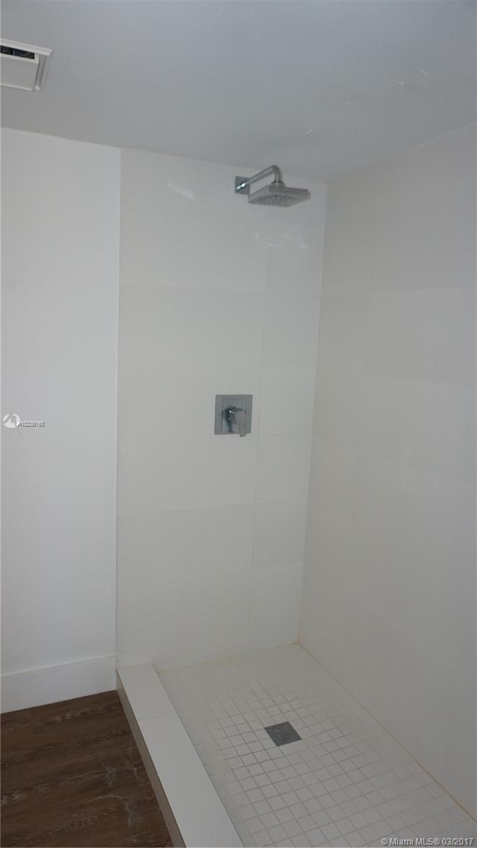 The Towers Of Quayside Co - Residential Lease