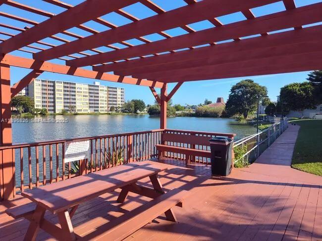 JADE WINDS GROUP BAMBOO G - Residential