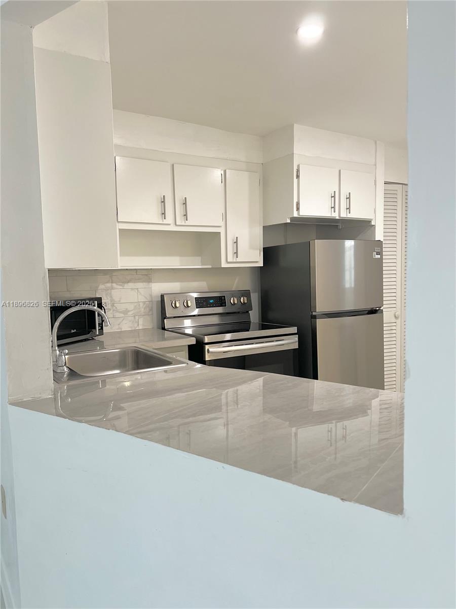 JADE WINDS GROUP BAMBOO G - Residential