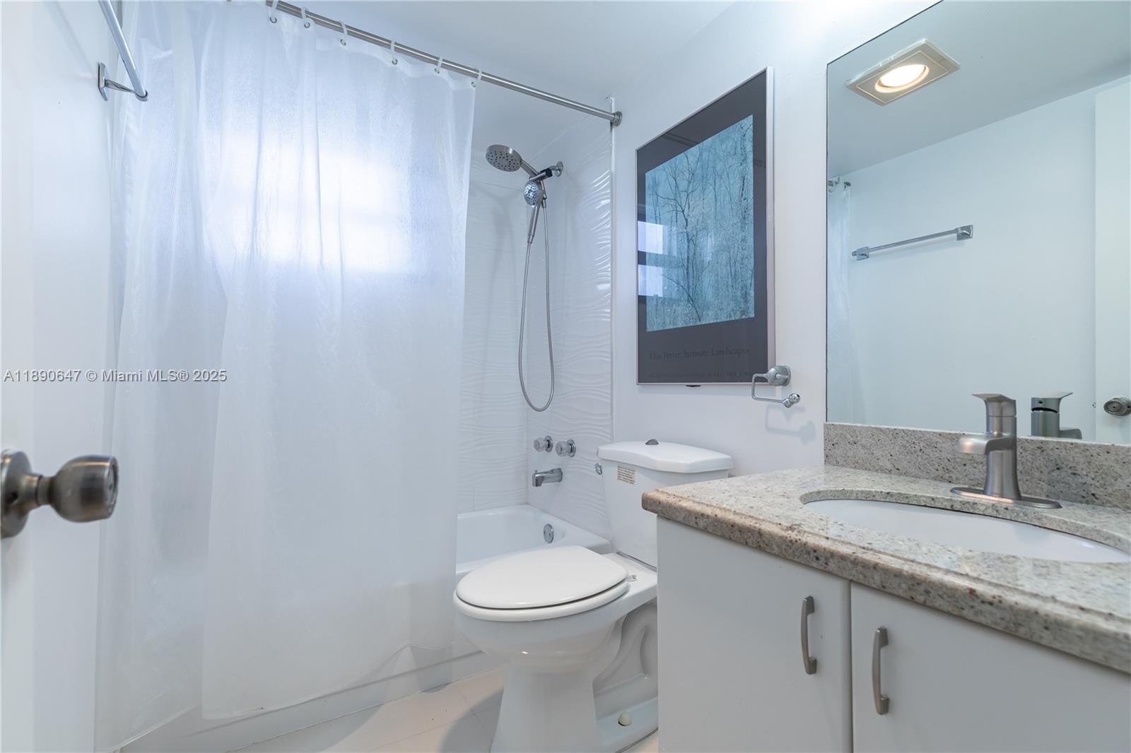 BRITANNIA AT QUADOMAIN CO - Residential Lease