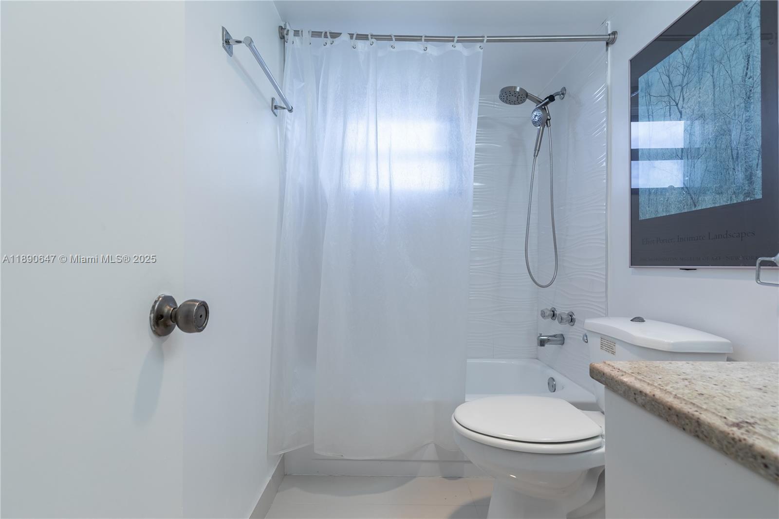 BRITANNIA AT QUADOMAIN CO - Residential Lease
