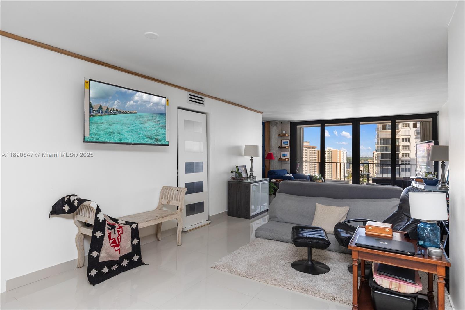 BRITANNIA AT QUADOMAIN CO - Residential Lease