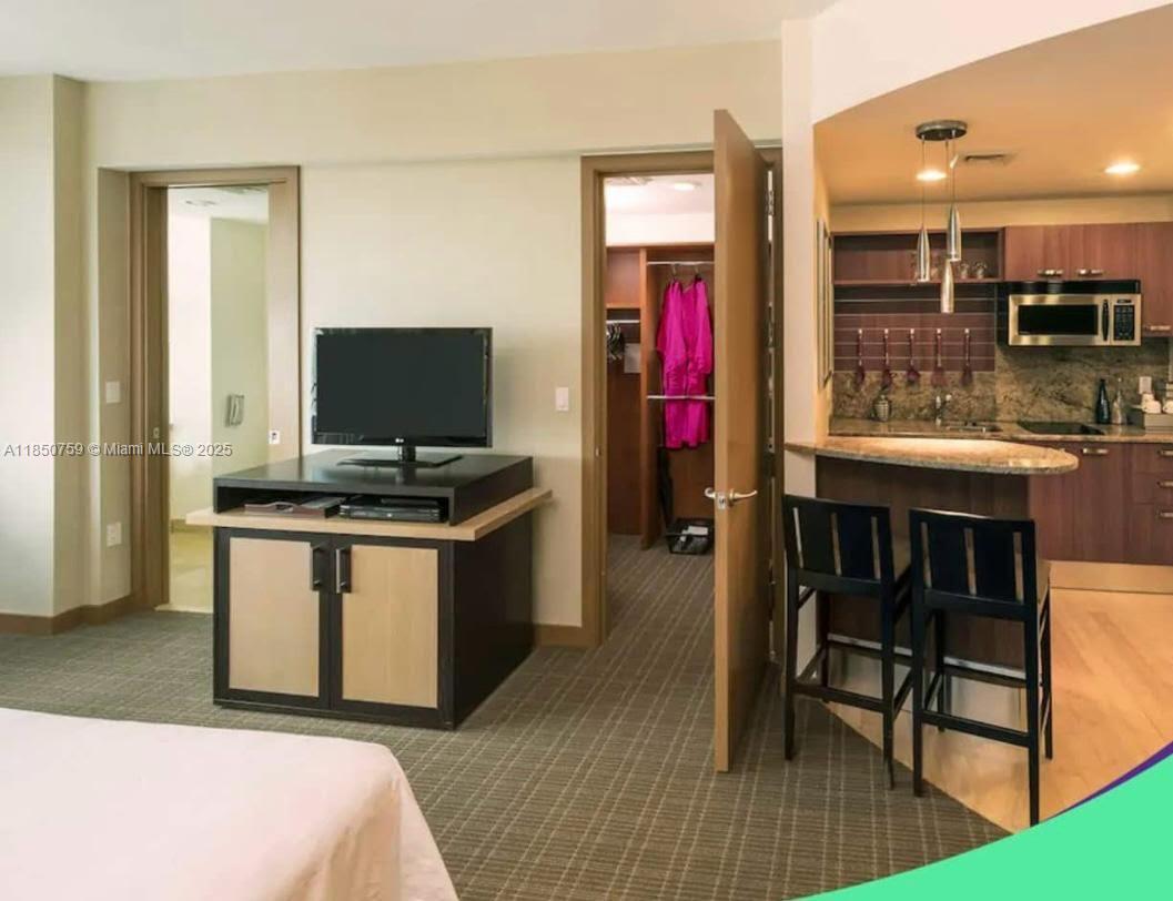 MAYFIELD CONDO - Residential Lease