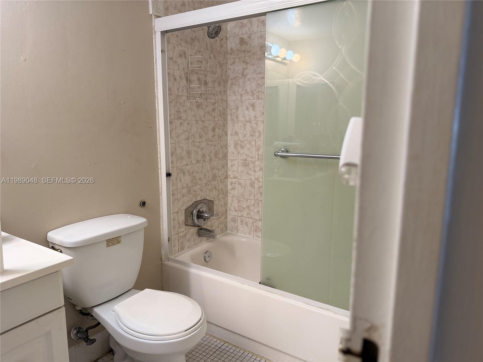 WOODSIDE APTS CONDO - Residential Lease