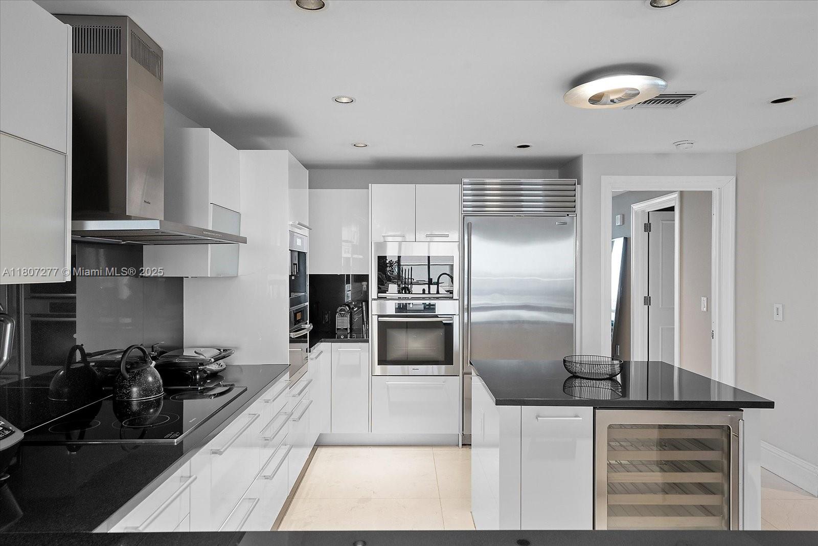 JADE OCEAN CONDO - Residential Lease