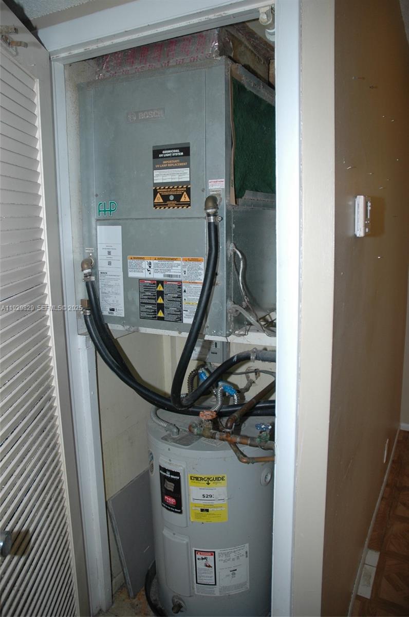 BEVERLY HILLS CONDO NUMBE - Residential