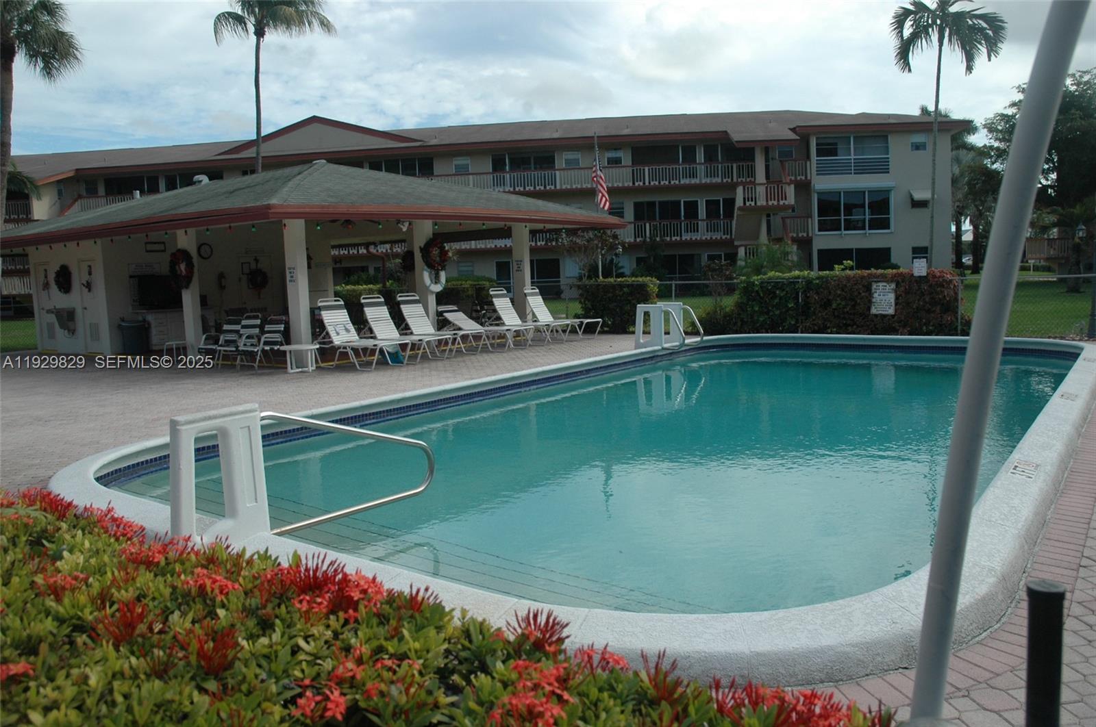 BEVERLY HILLS CONDO NUMBE - Residential