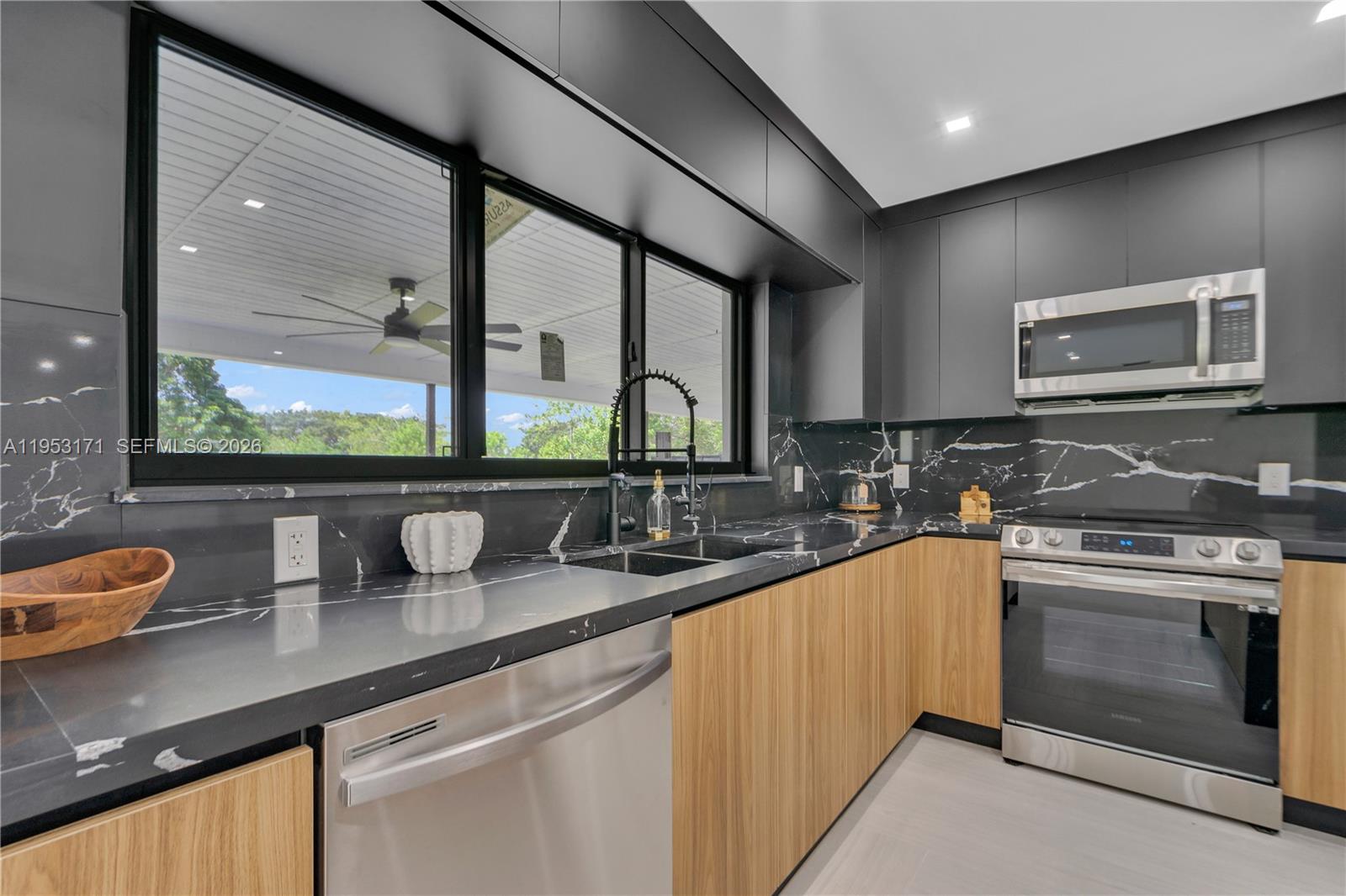 FLA FRUIT LANDS CO SUB NO - Residential