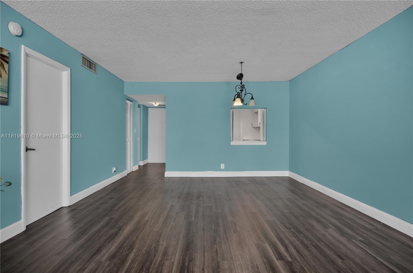 GOLDEN HORN SOUTH CONDO - Residential