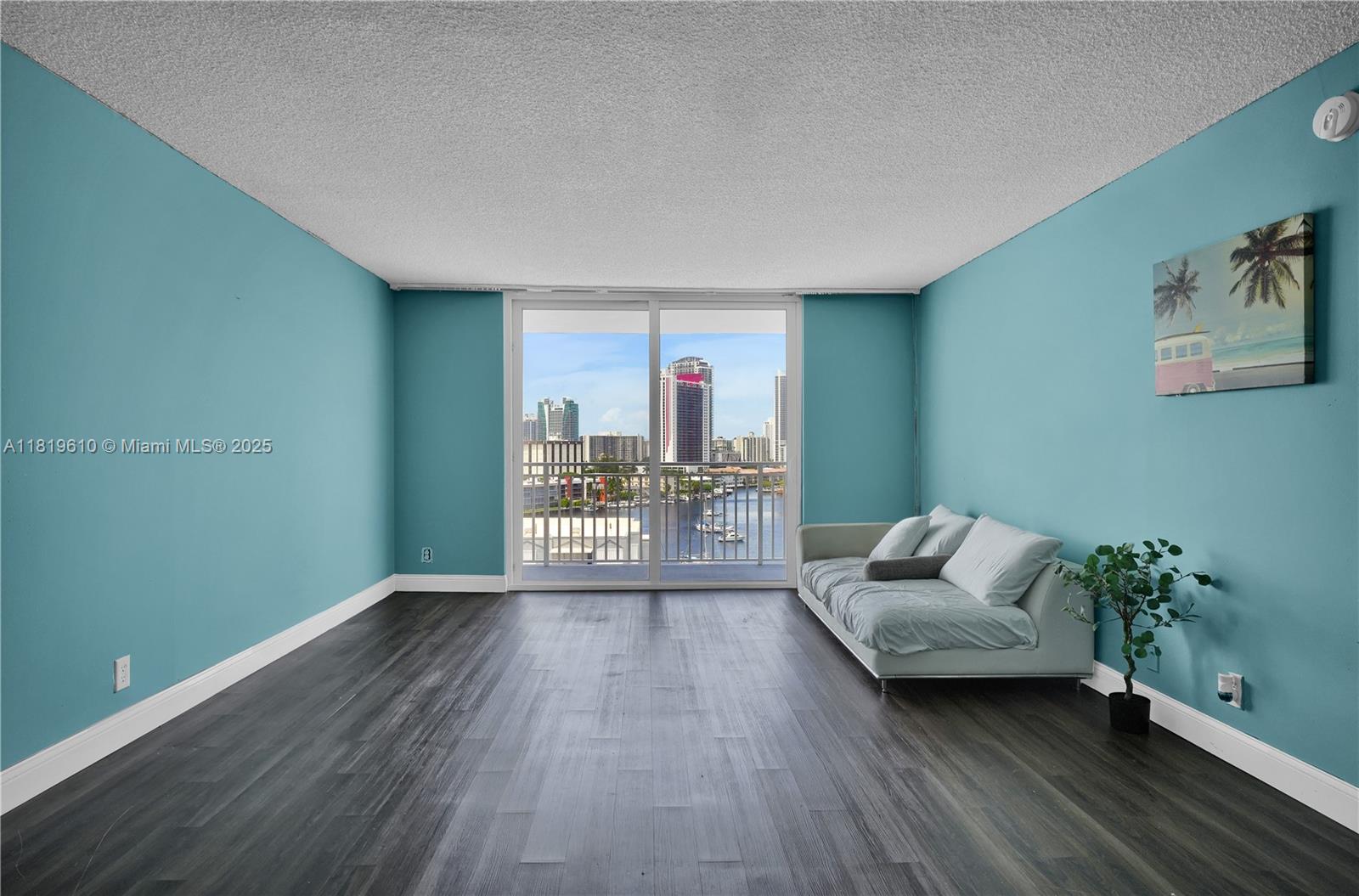 GOLDEN HORN SOUTH CONDO - Residential