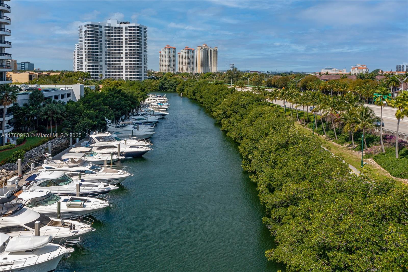 MYSTIC POINTE TOWER 600 - Residential