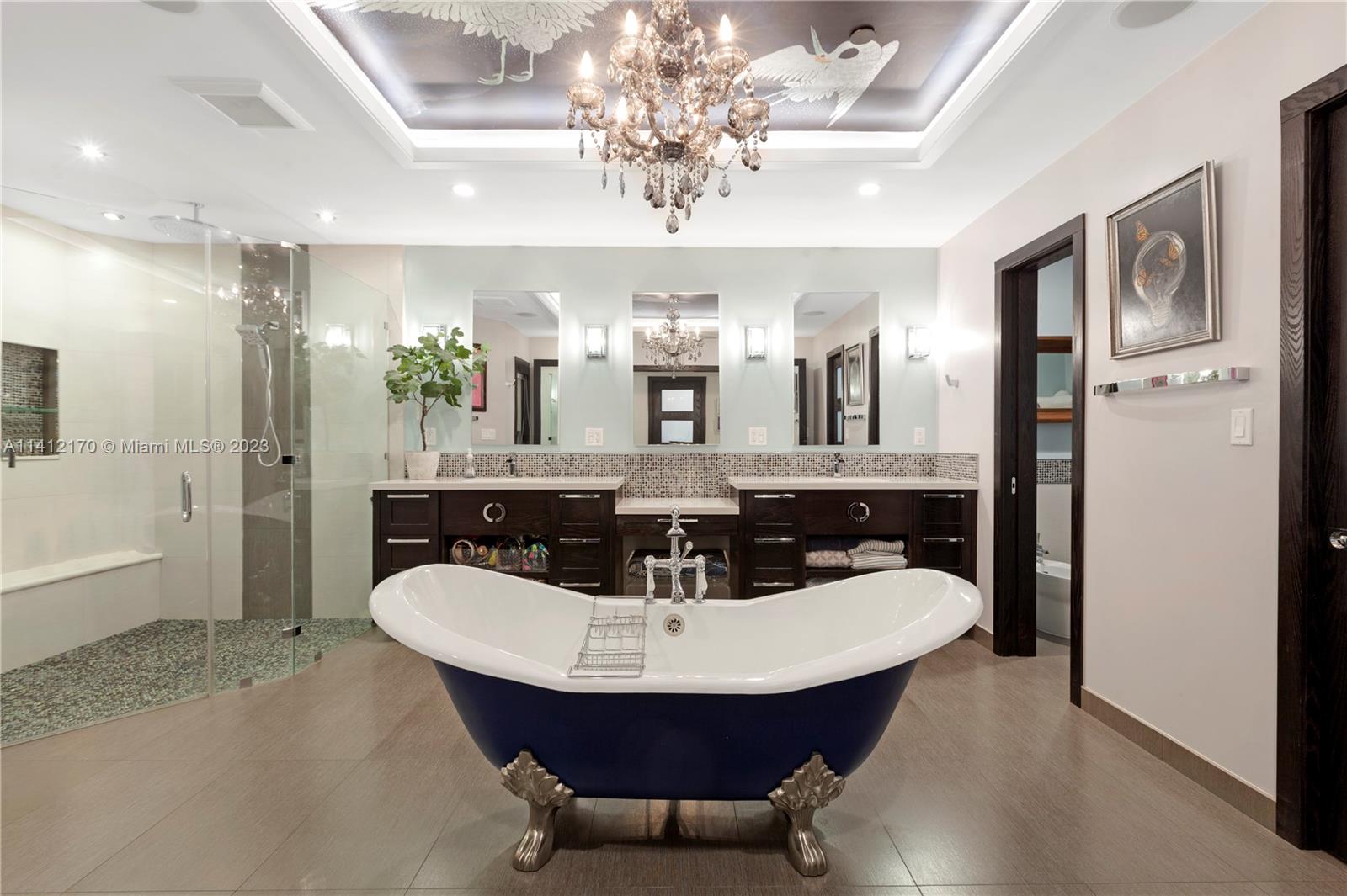 CLOISTERS ON THE BAY COND - Residential