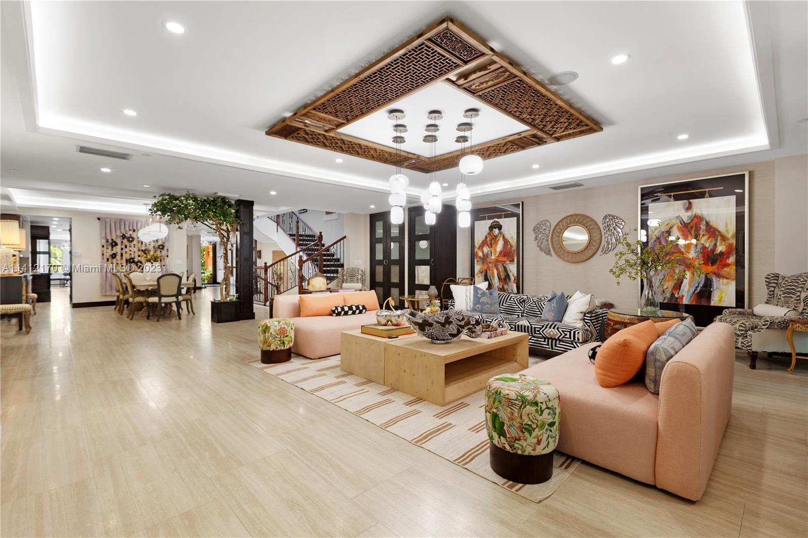 CLOISTERS ON THE BAY COND - Residential