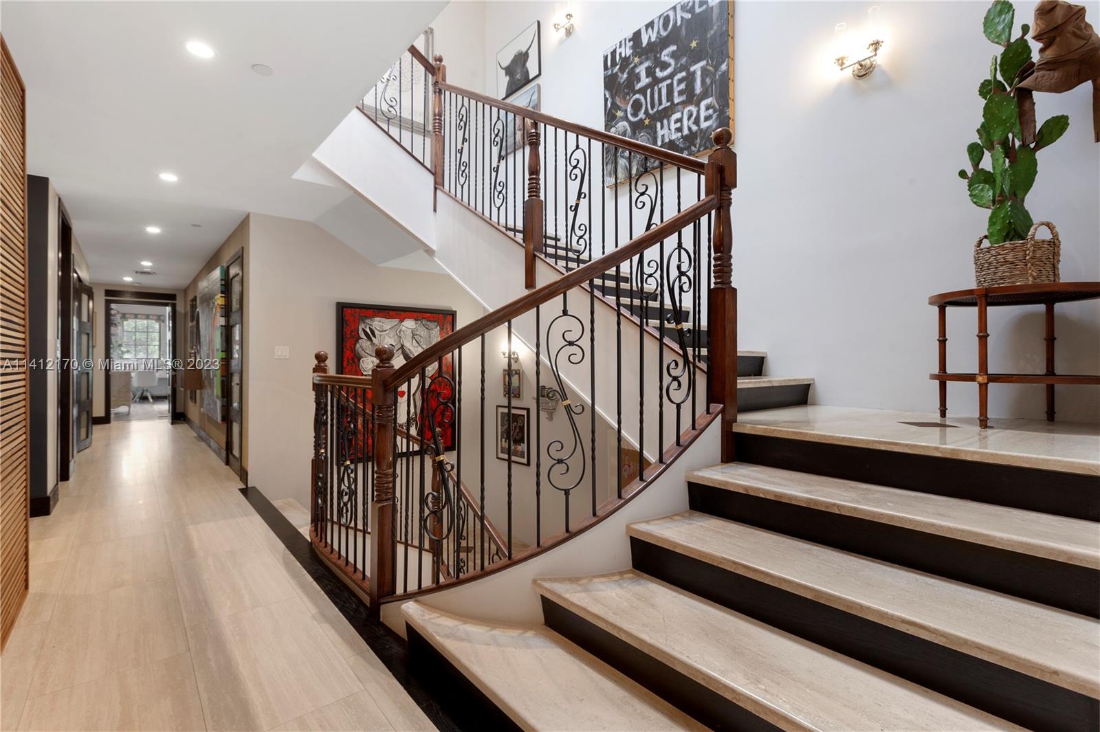 CLOISTERS ON THE BAY COND - Residential