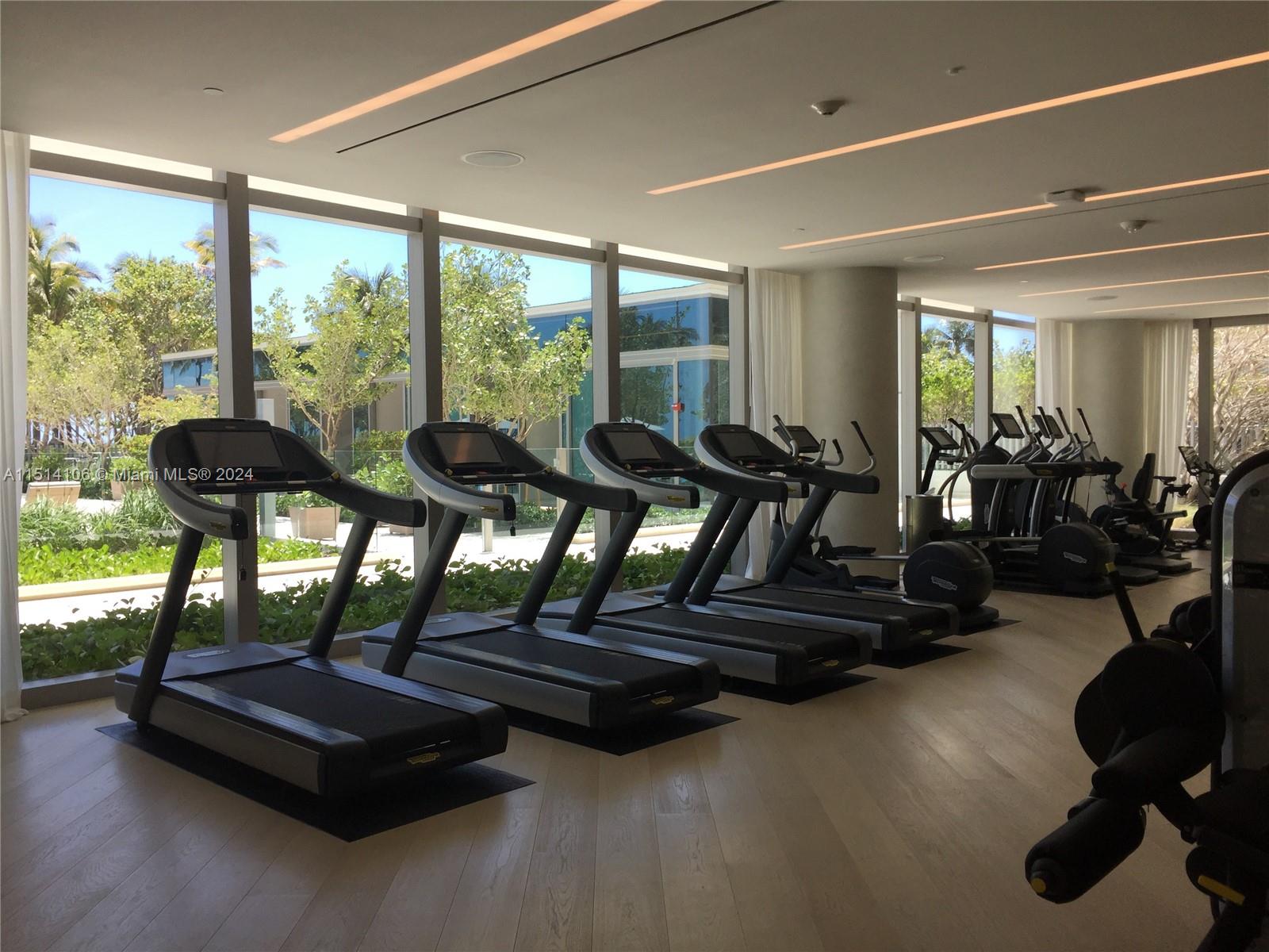 OCEANA BAL HARBOUR CONDO - Residential