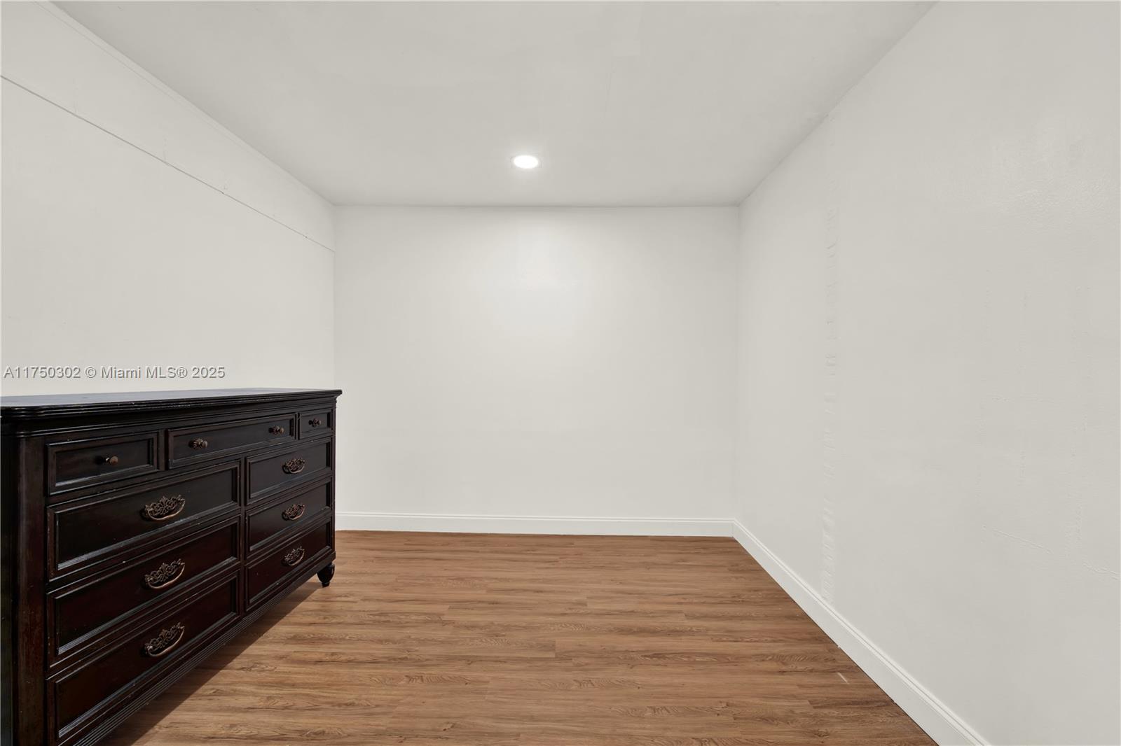 NORTH LAKE WORTH - Residential