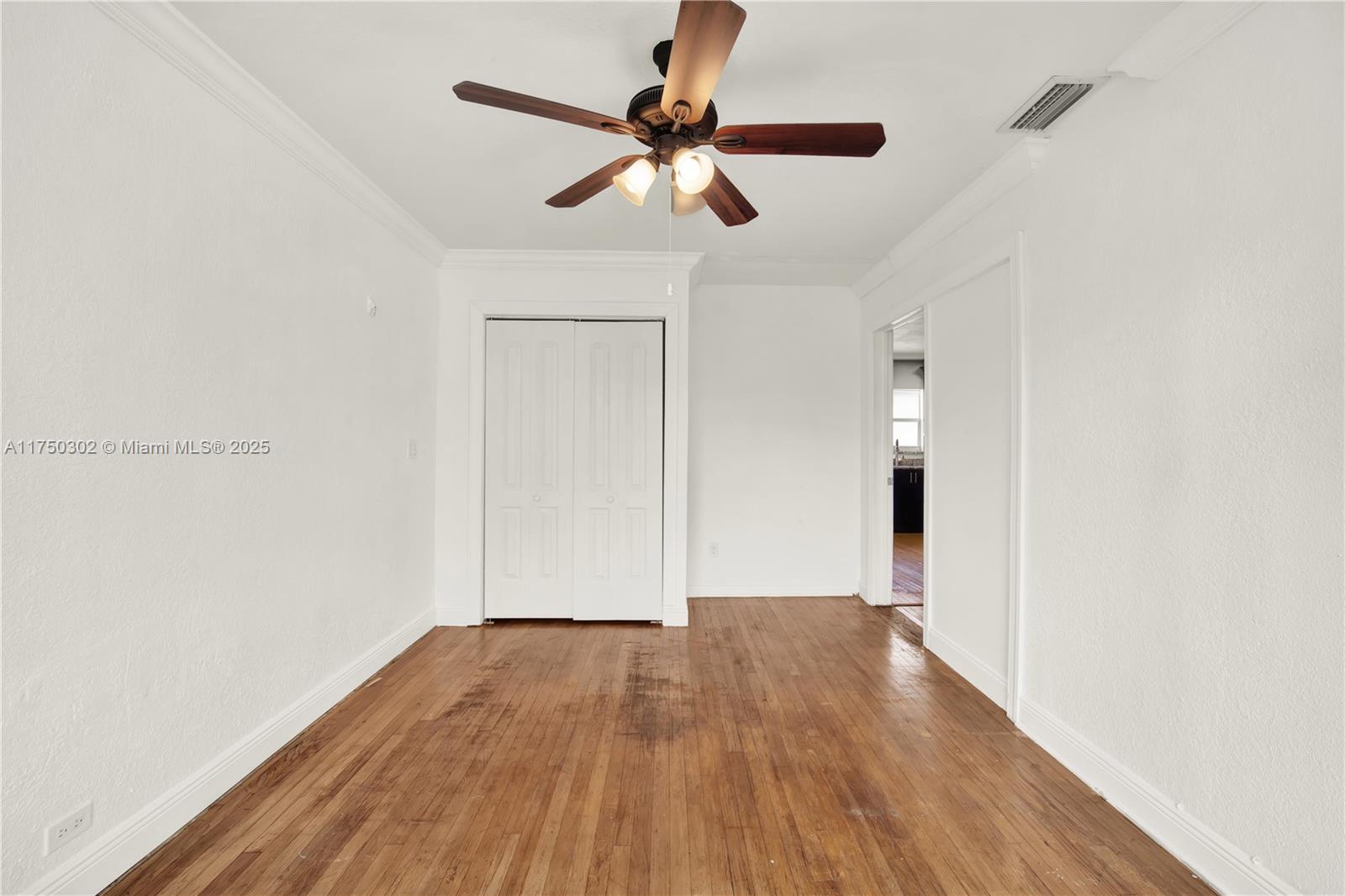 NORTH LAKE WORTH - Residential