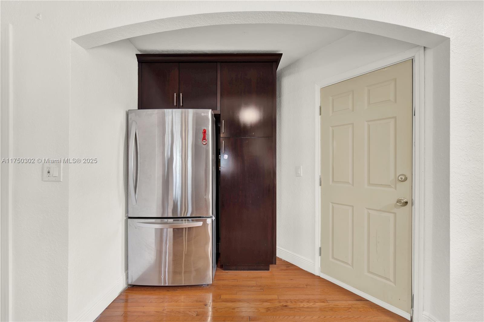 NORTH LAKE WORTH - Residential