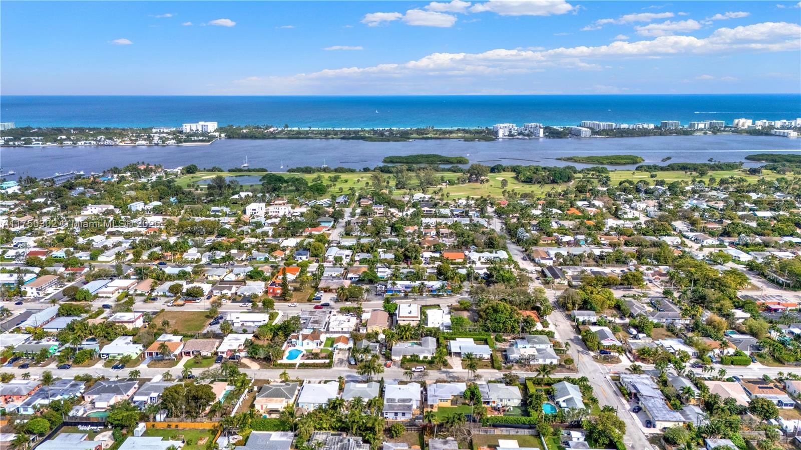 NORTH LAKE WORTH - Residential