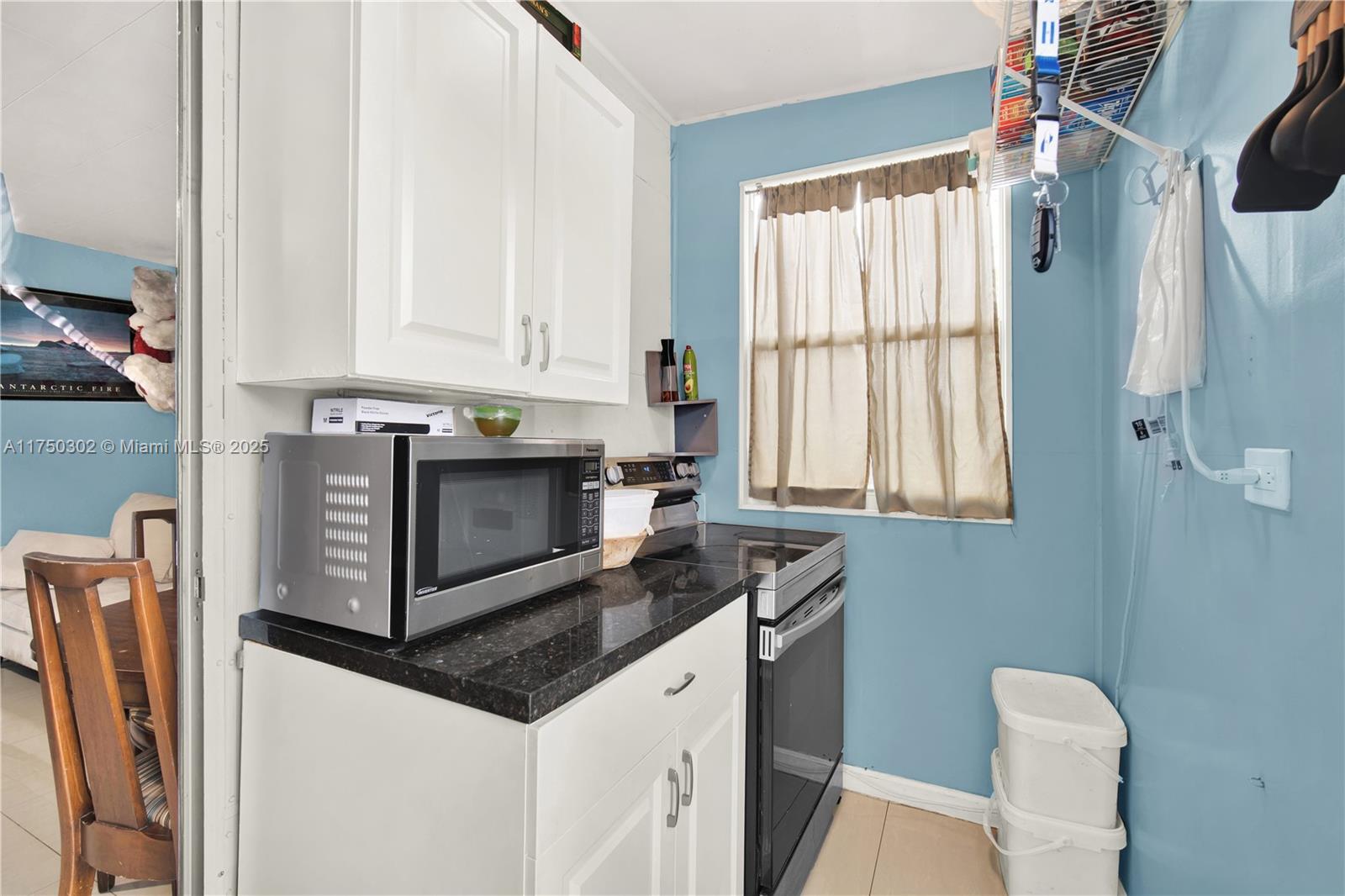 NORTH LAKE WORTH - Residential