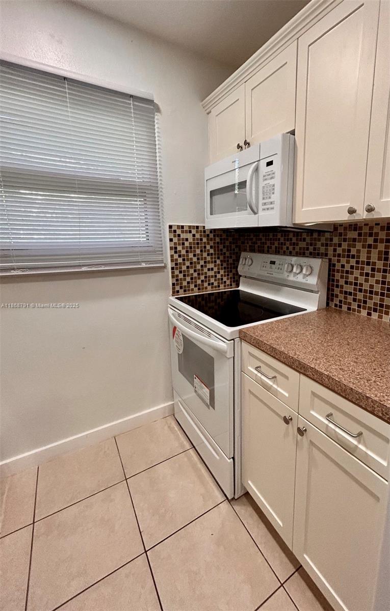 Palms at Dania Beach Condo - Residential