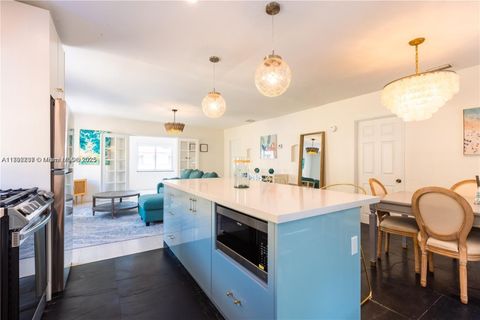 426 NE 26th St 1 Miami FL 33137