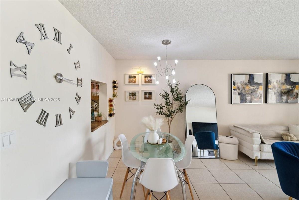 COUNTRY LANE CONDO #2 - Residential