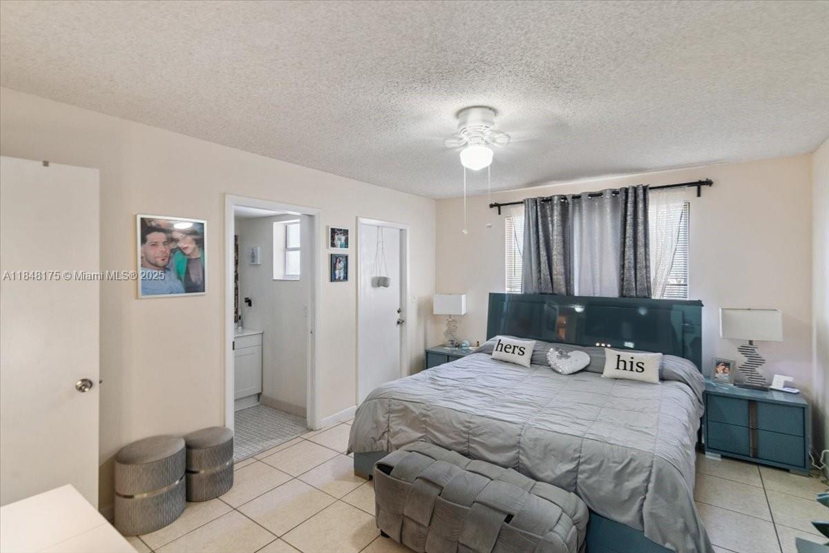 COUNTRY LANE CONDO #2 - Residential