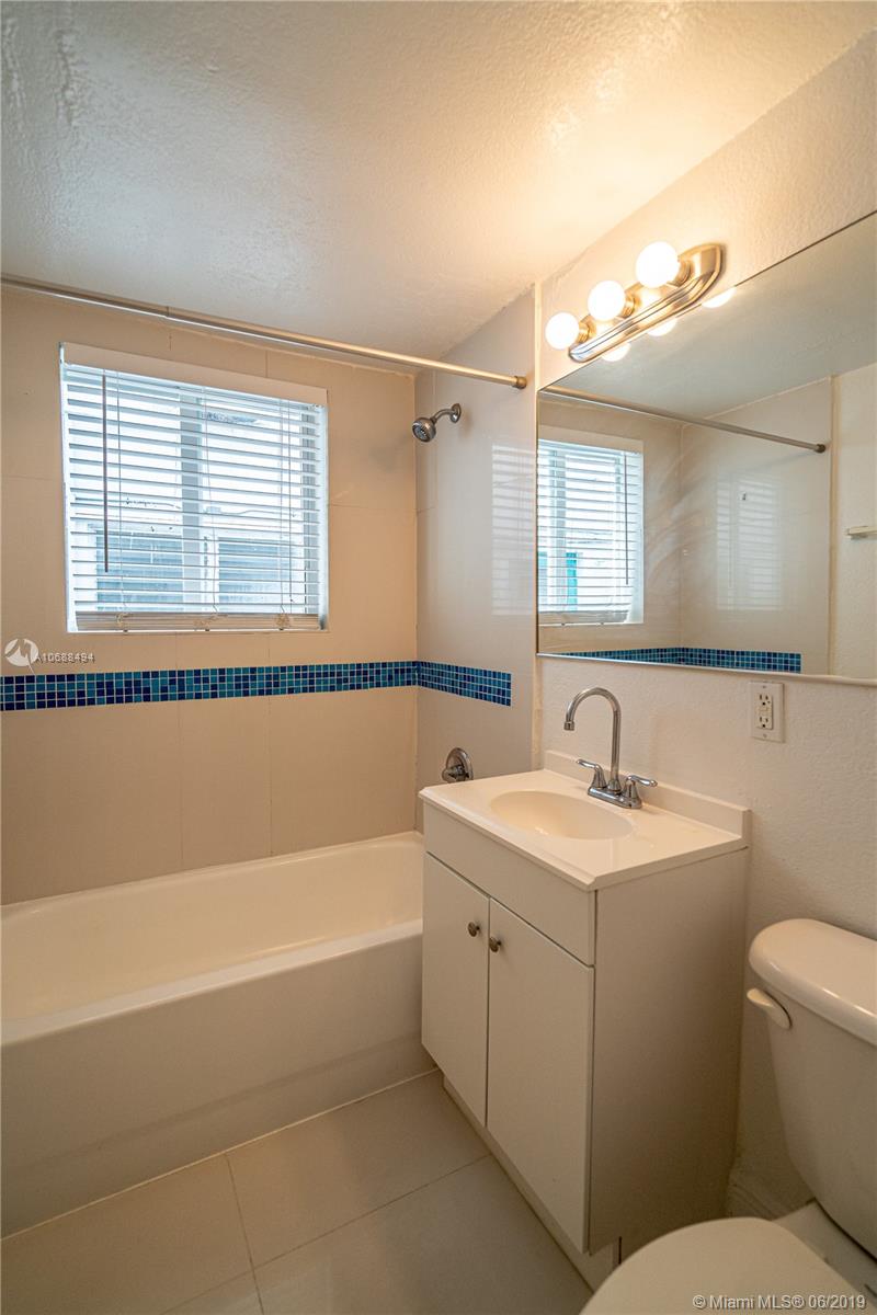 AQUAMARINA CONDO - Residential Lease