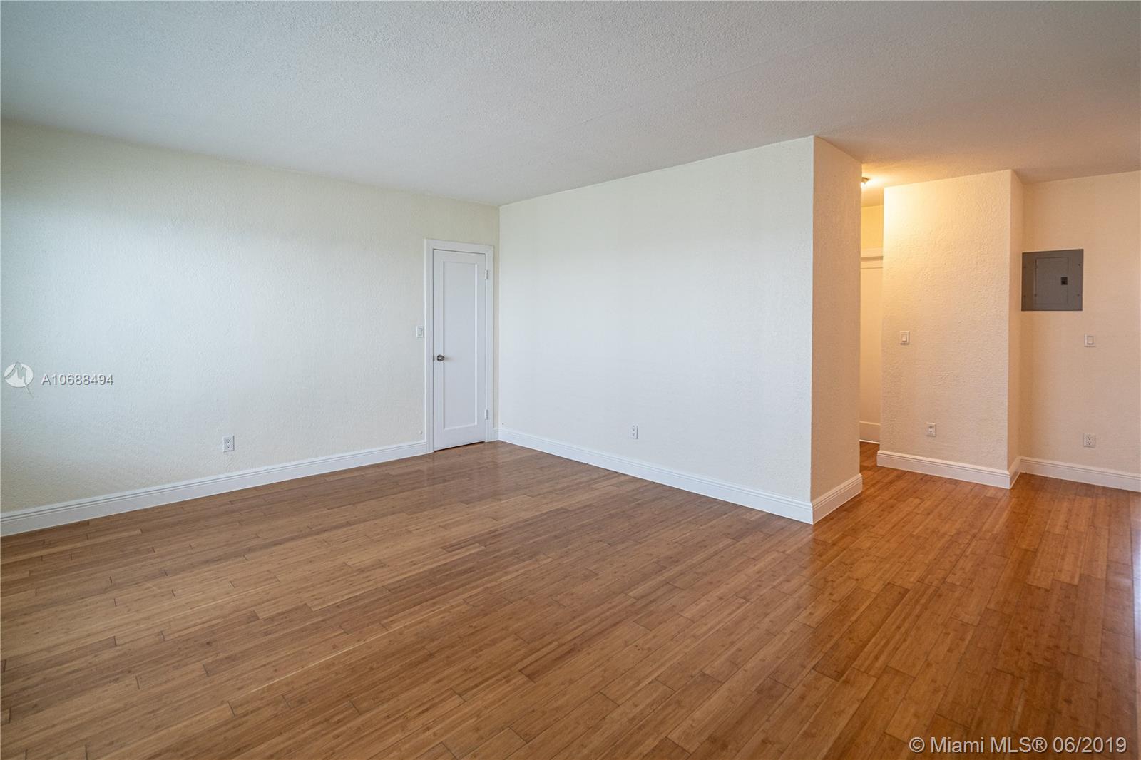 AQUAMARINA CONDO - Residential Lease