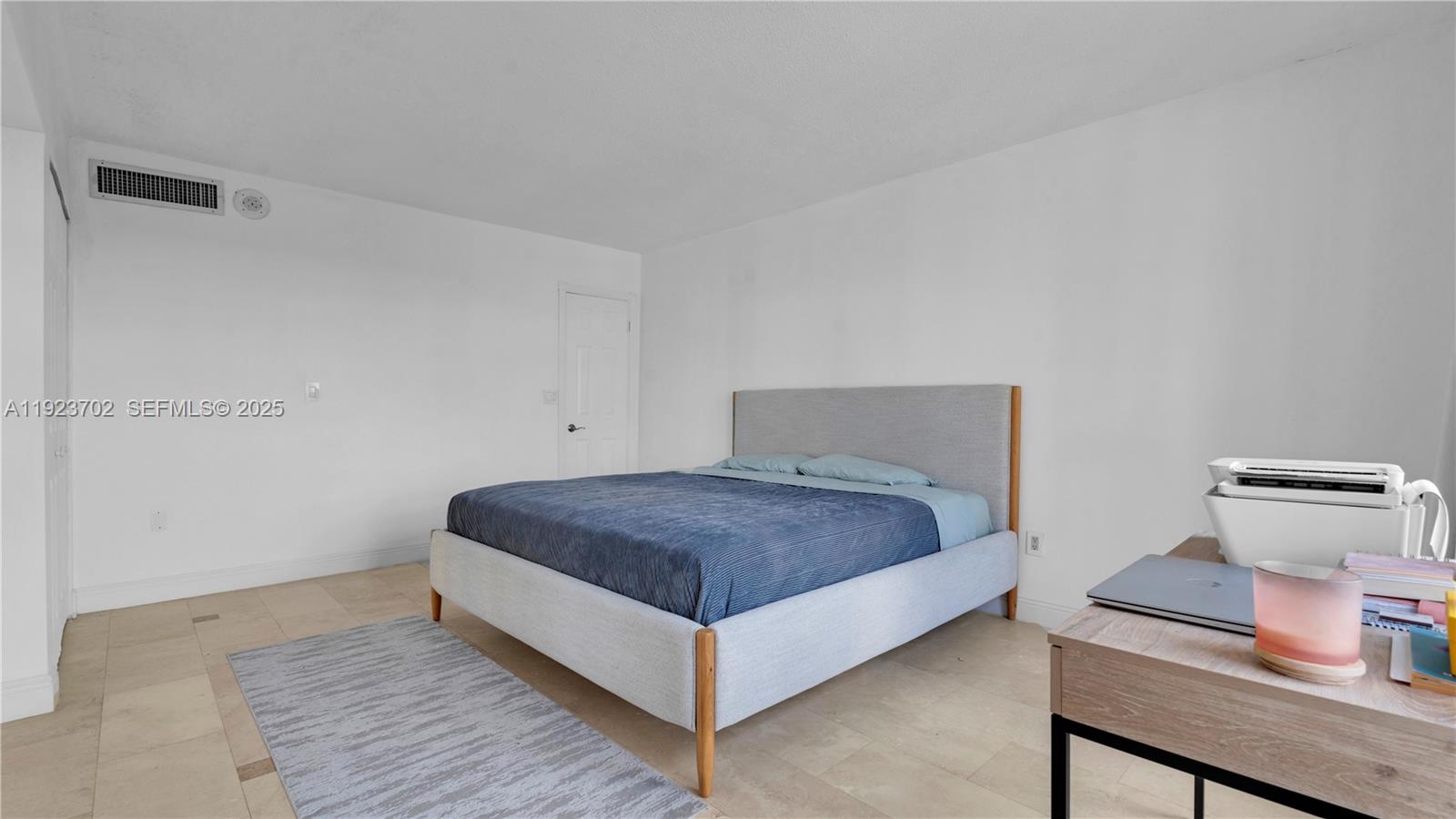 JOCKEY CLUB CONDO - Residential