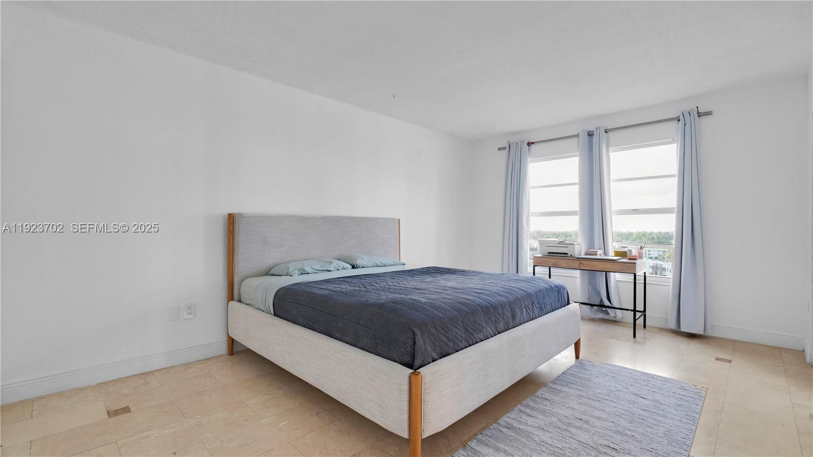 JOCKEY CLUB CONDO - Residential