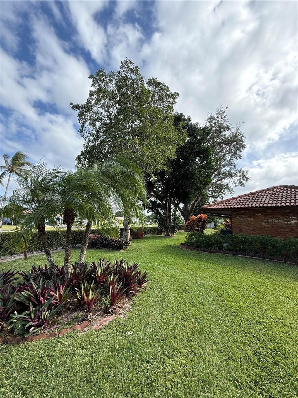 Photo of 300 NW 42nd St #0, Boca Raton, FL 33431 (MLS # A11912785)