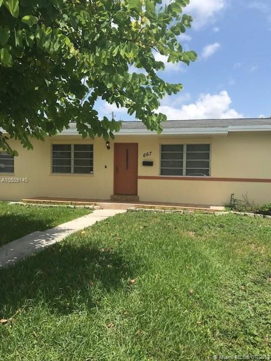 Great Starter Home in one of homesteads better neighborhoods.  Freshly painted, Garage converted to 4th bedroom, updated kitchen, cover patio and ample room for a pool, Large Laundry pantry area, A/c 1yr old, WH about 5yrs, roof about 10 years and recently fixed due to hurricane damage.