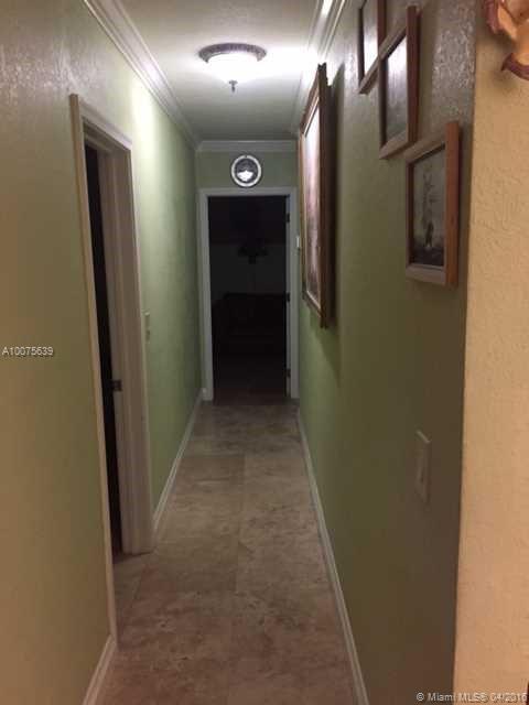 14 54 40 CENTRAL MIAMI PA - Residential