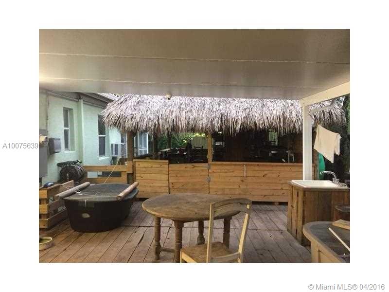 14 54 40 CENTRAL MIAMI PA - Residential