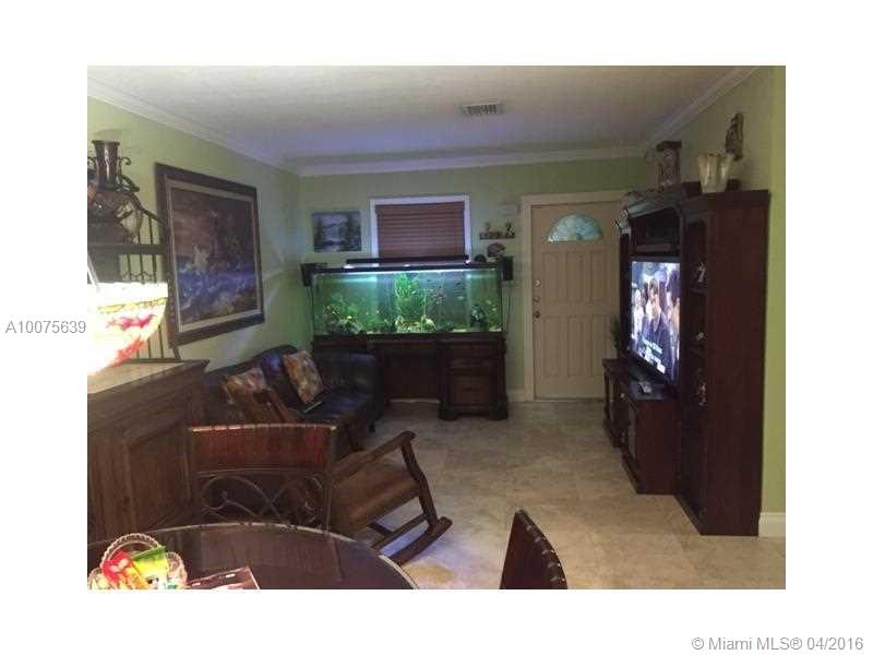 14 54 40 CENTRAL MIAMI PA - Residential