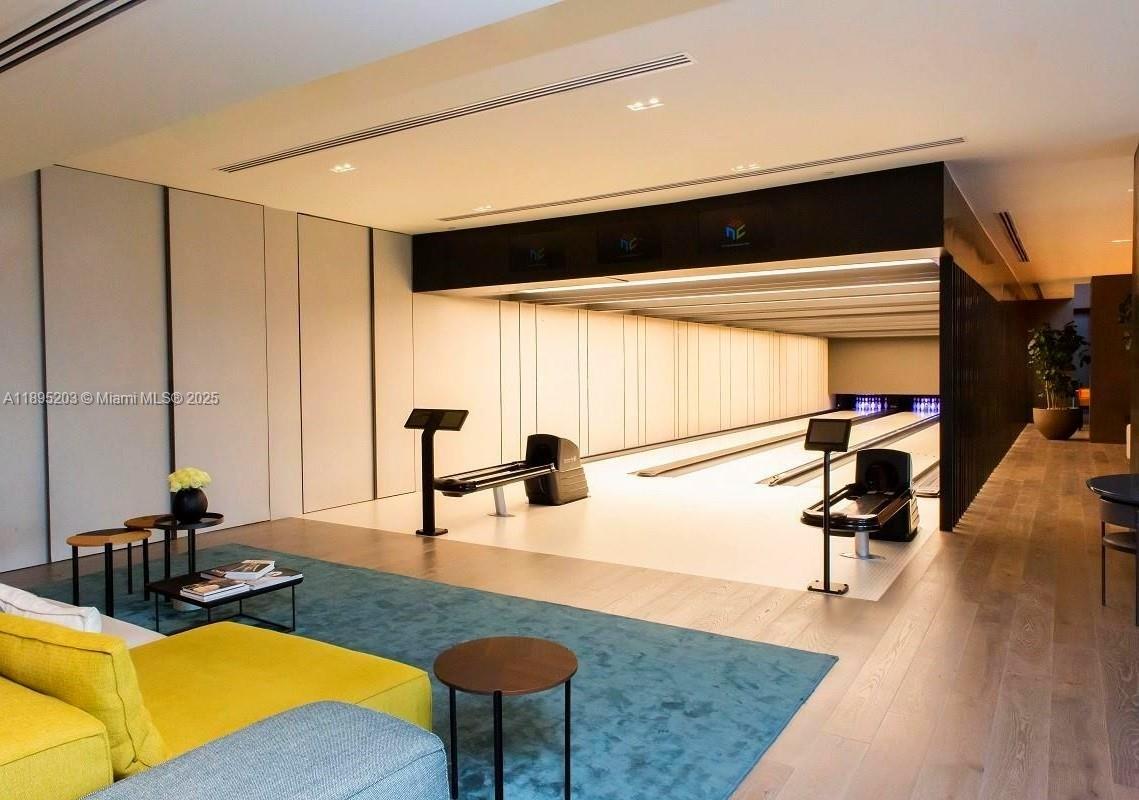 GRAN PARAISO CONDO - Residential