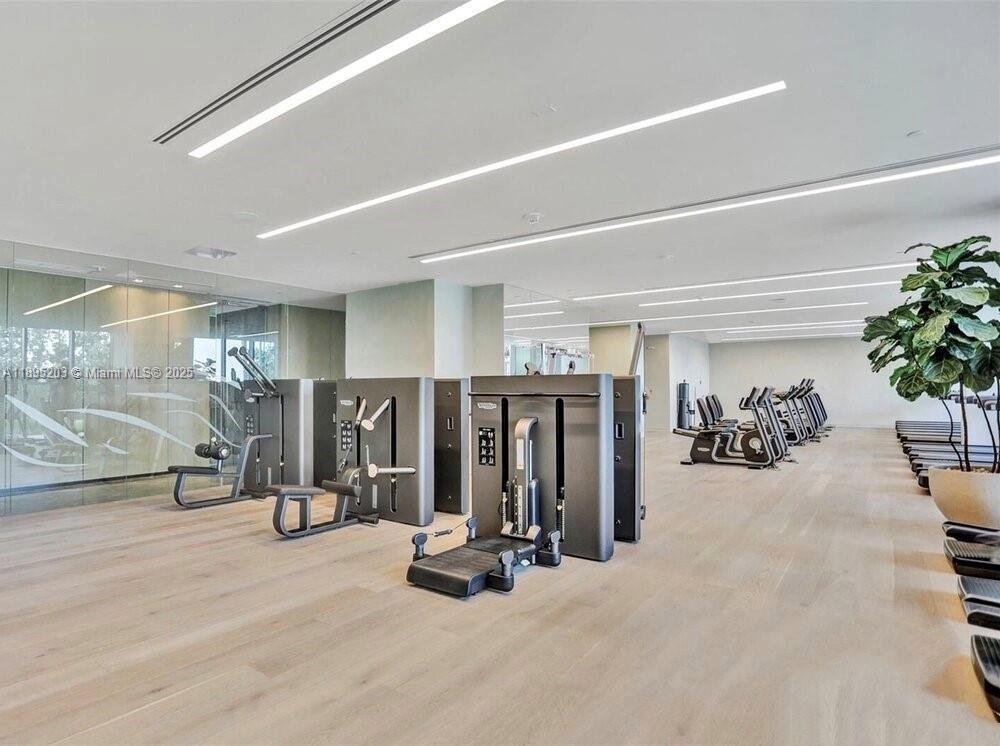 GRAN PARAISO CONDO - Residential