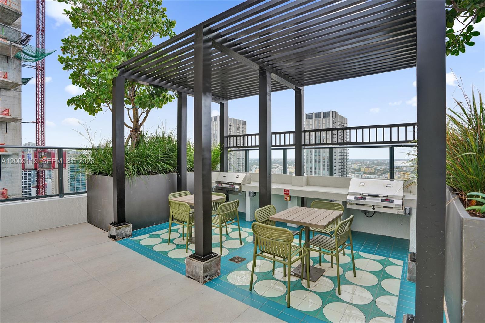 Crosby Miami World Center - Residential