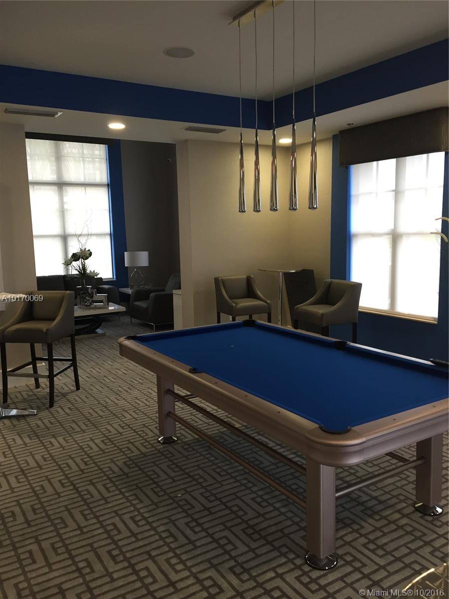 Kendall Commons Twnhms - Residential Lease
